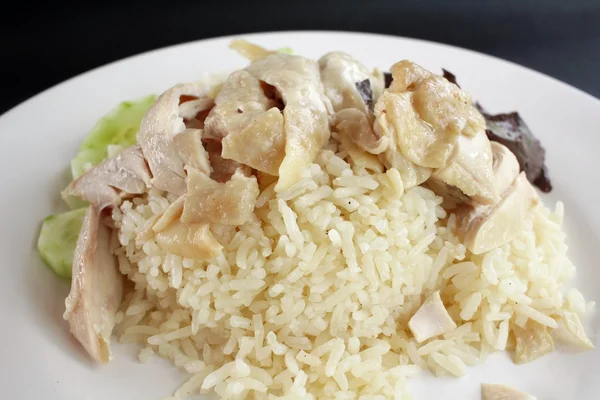 Arroz al vapor con pollo — Foto de Stock