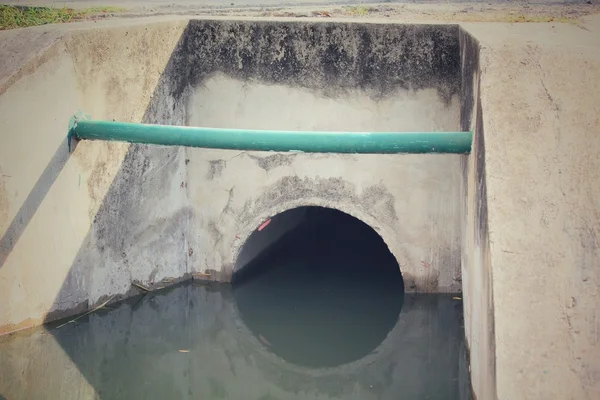 Concrete drainage tank — Stockfoto