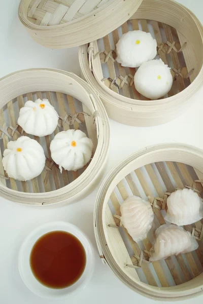 Chinese bun - dim sum — Stock Photo, Image