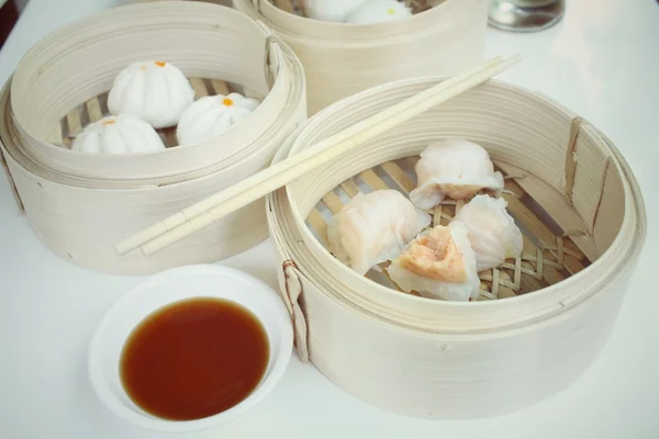 Kinesiska bun - dim sum — Stockfoto