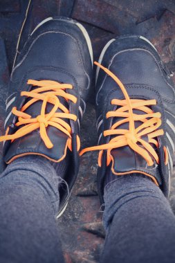 Kadın spor ayakkabı ile