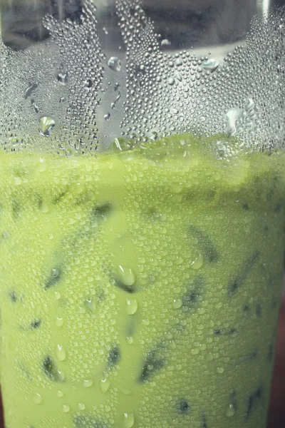 Chá verde gelado e leite — Fotografia de Stock