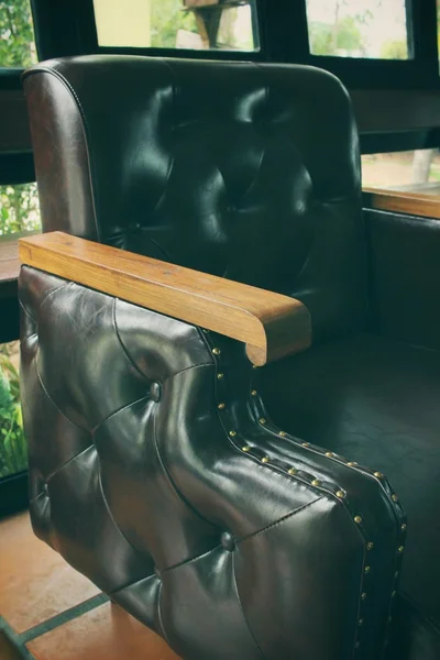 Vintage brown leather sofa — Stock Photo, Image