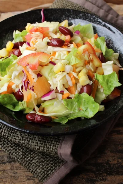 Verse salade — Stockfoto