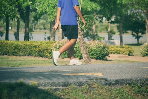 Jogging in the park — Stock Photo, Image