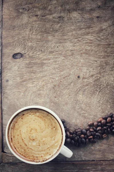 Latte kávé babbal — Stock Fotó
