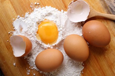 yumurta ve un