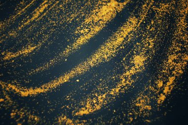 Altın ve Siyah Arkaplan