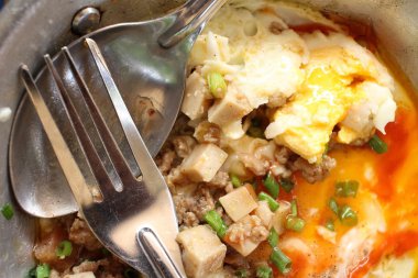 Pan kızarmış yumurta ile Kahvaltı