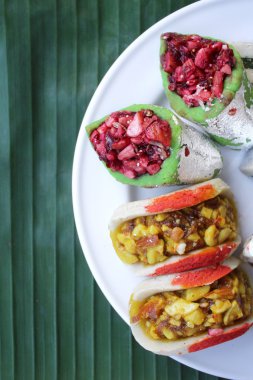 Muz Yaprak üzerinde Hint Tatlılar