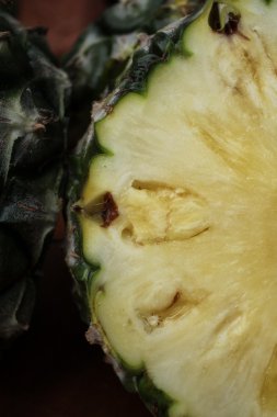 ananas dilimleri