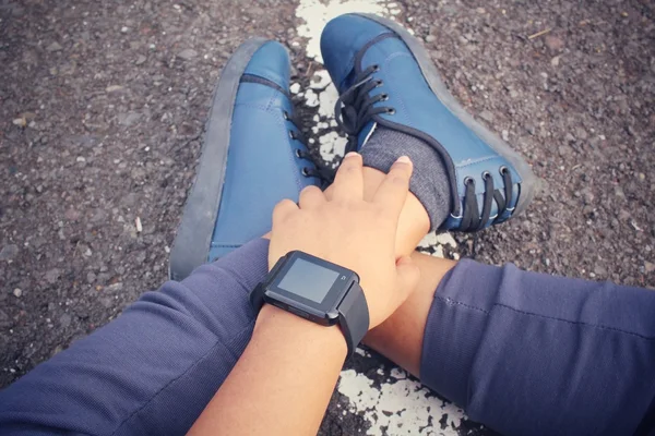 Sneakers with smartwatch — Stock Photo, Image