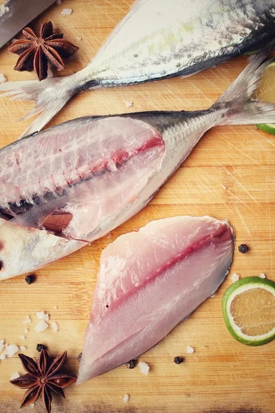 Çiğ taze balık fileto — Stok fotoğraf