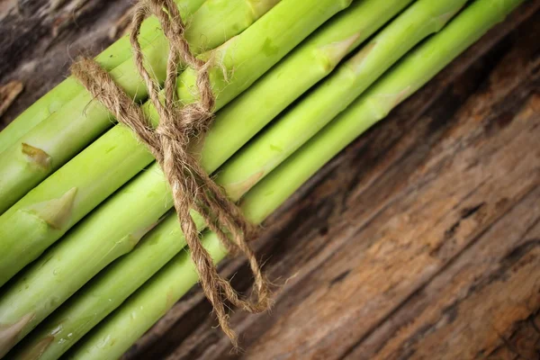 Ein Bund Spargel — Stockfoto