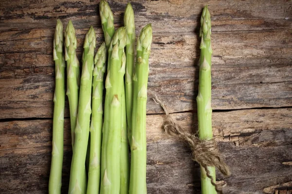 Ein Bund Spargel — Stockfoto