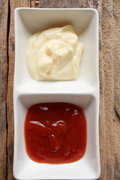 Ketchup con salsa de mayonesa —  Fotos de Stock