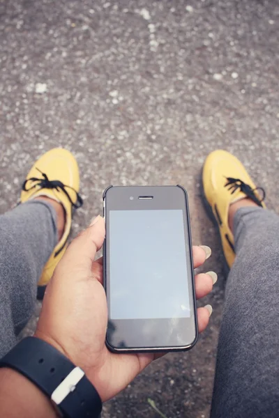 Selfie de sapatos com telefone inteligente — Fotografia de Stock