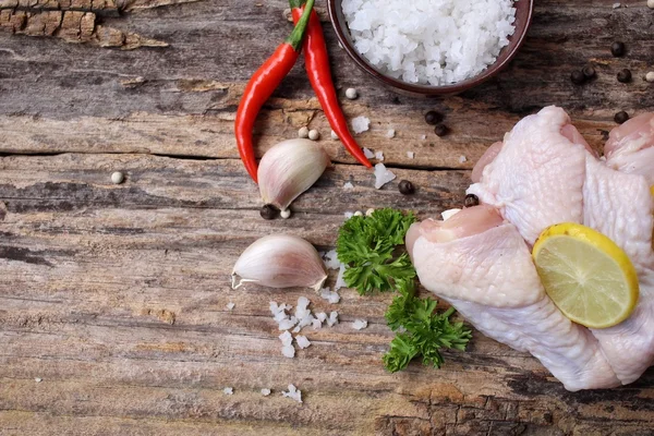 Raw chicken wings — Stock Photo, Image