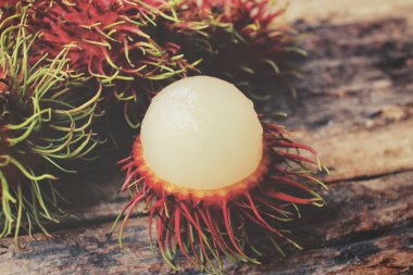 Tatlı meyve rambutan