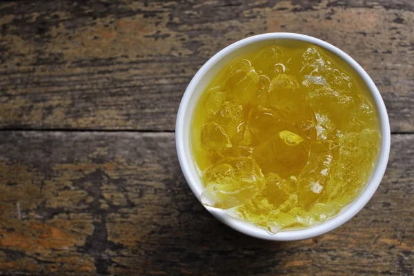 Iced chrysanthemum tea — Stock Photo, Image