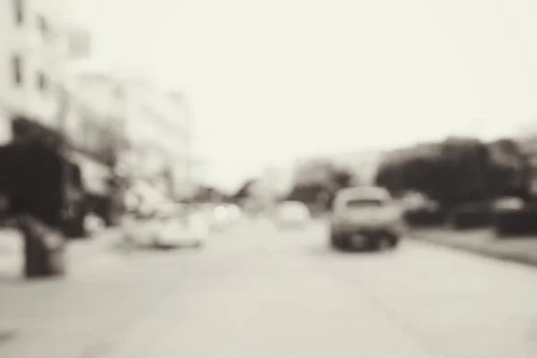 Flou de la voiture sur la route — Photo