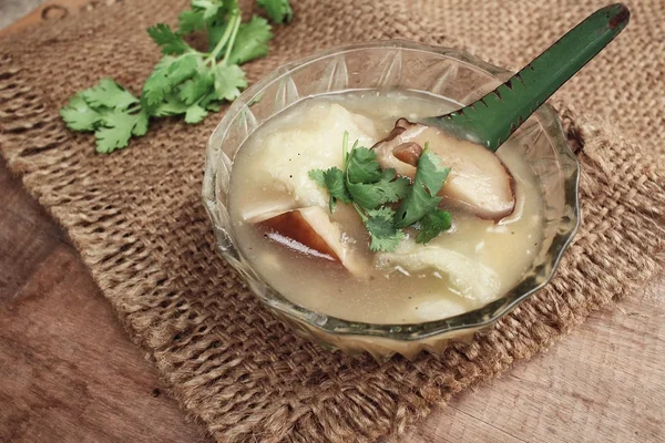 Čínská polévka polévka nebo rybí chřtán — Stock fotografie