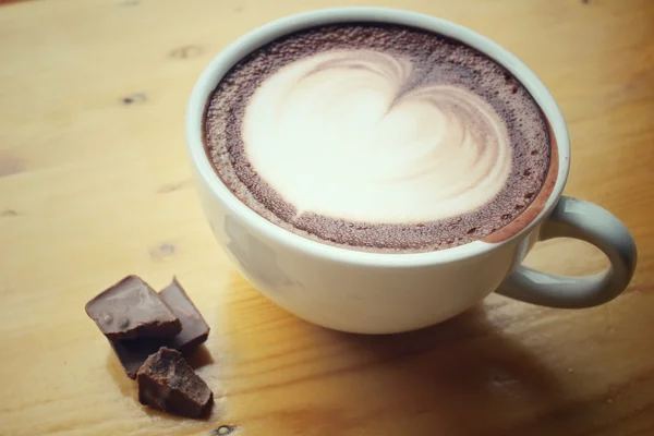 Hart van warme chocolademelk — Stockfoto