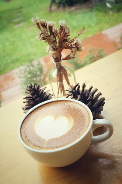 Vintage latte art coffee — Stock Photo, Image