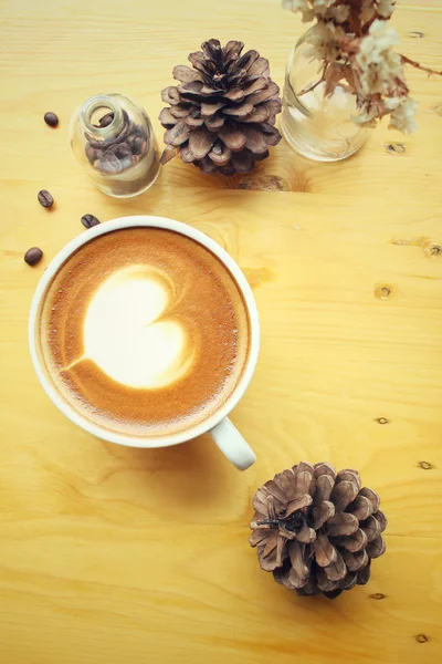 Vintage latte art coffee — Stock Photo, Image