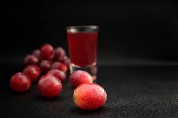 Uvas frescas y jugosas — Foto de Stock