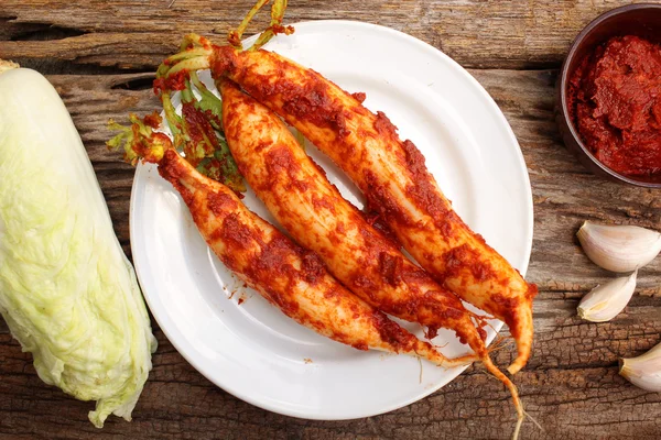 Daikon Radieschen Kimchi koreanisches Essen — Stockfoto