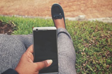 Selfie yandan ayakkabı ile akıllı telefon