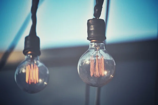 Vintage light bulb — Stock Photo, Image