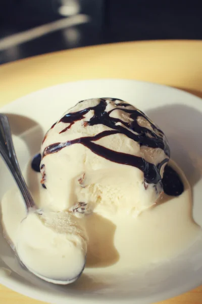 Ice cream — Stock Photo, Image