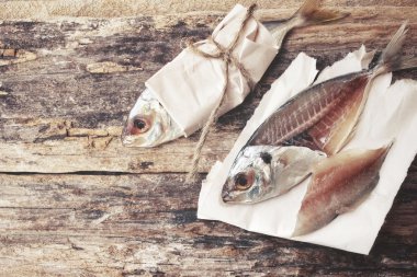 kurutulmuş, tuzlanmış balık