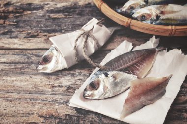 kurutulmuş, tuzlanmış balık