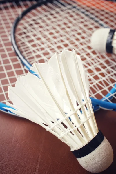 Shuttlecocks with badminton racket. — Stock Photo, Image