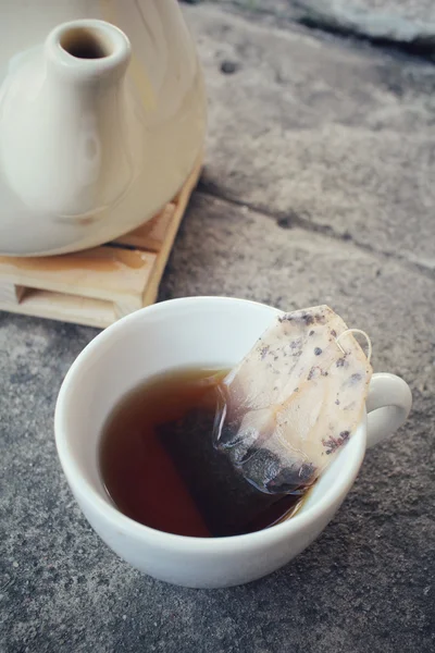 Bolsa de té y olla — Foto de Stock