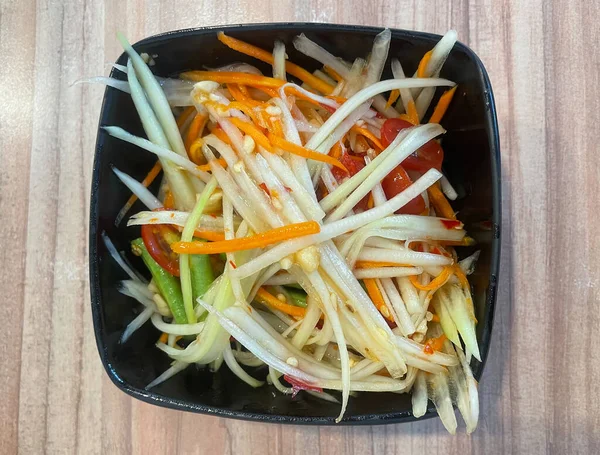 Papaya salatası baharatlı Tayland gıda