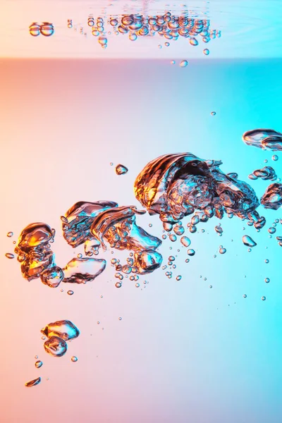 Bubbles in water — Stock Photo, Image