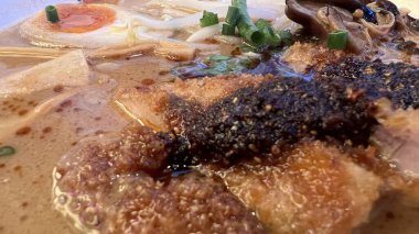 Kasede erişte çorbası..