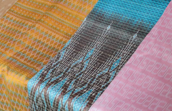 Tailandês tecido de seda fundo padrão — Fotografia de Stock