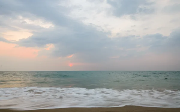 Seascape sunset at Andaman sea, Thailand — Stock Photo, Image