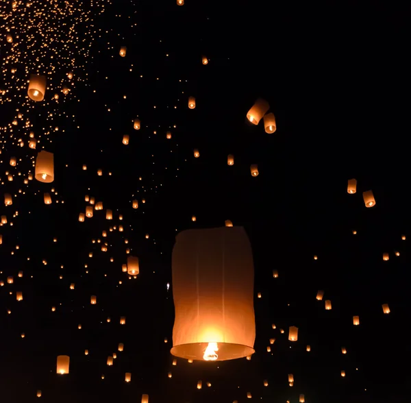 Sky lanterns Stock Photos, Royalty Free Sky lanterns Images | Depositphotos Sky lanterns Stock Photos, Royalty Free Sky lanterns Images | Depositphotos