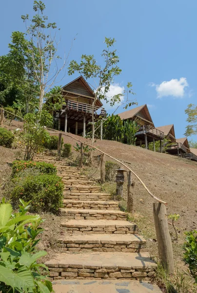 Ferienhaus am Berg in Thailand — Stockfoto