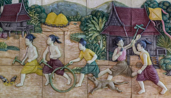 Thai stucco arte sul muro del tempio — Foto Stock