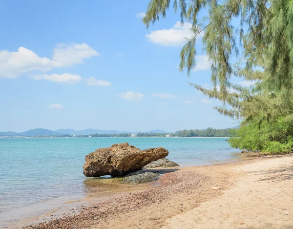 Tropisch strand kust in thailand — Stockfoto