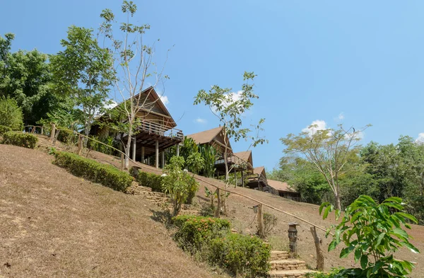 Tayland 'daki dağda bir tatil evi. — Stok fotoğraf