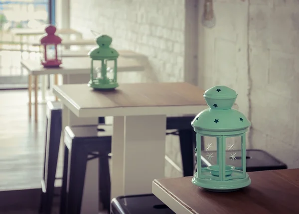 Candle lantern decorated in coffee shop — Stock Photo, Image