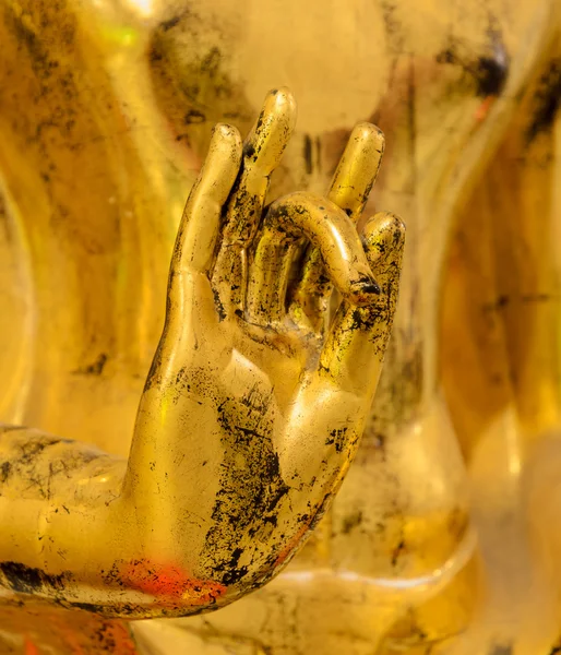 Hand des goldenen Buddha — Stockfoto
